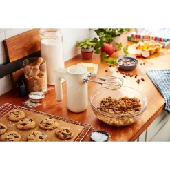 KitchenAid Ledningsfri Håndmixer 5KHMB732EAC Crème -KitchenAid Shop 665f8432 86b1 4012 8de5 b487d683563c