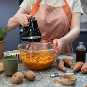 KitchenAid 5KHM6118EOB Håndmixer Med 6 Hastigheder, Onyx Black 11 KitchenAid 5KHM6118EOB Håndmixer Med 6 Hastigheder, Onyx Black - Billede 9