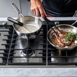 Forside -KitchenAid Shop kitchenaid cookware collection chef s pan 20 cm cc003255 001 44329 2