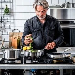 KitchenAid Cookware Collection Sauterpande M/låg -KitchenAid Shop kitchenaid cookware collection sauterpande m laag cc003251 001 44327 5